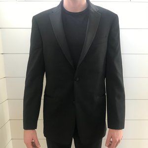 Tommy Hilfiger Men’s Tuxedo